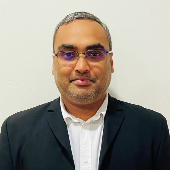 ranabir-photo__694x694.jpg
