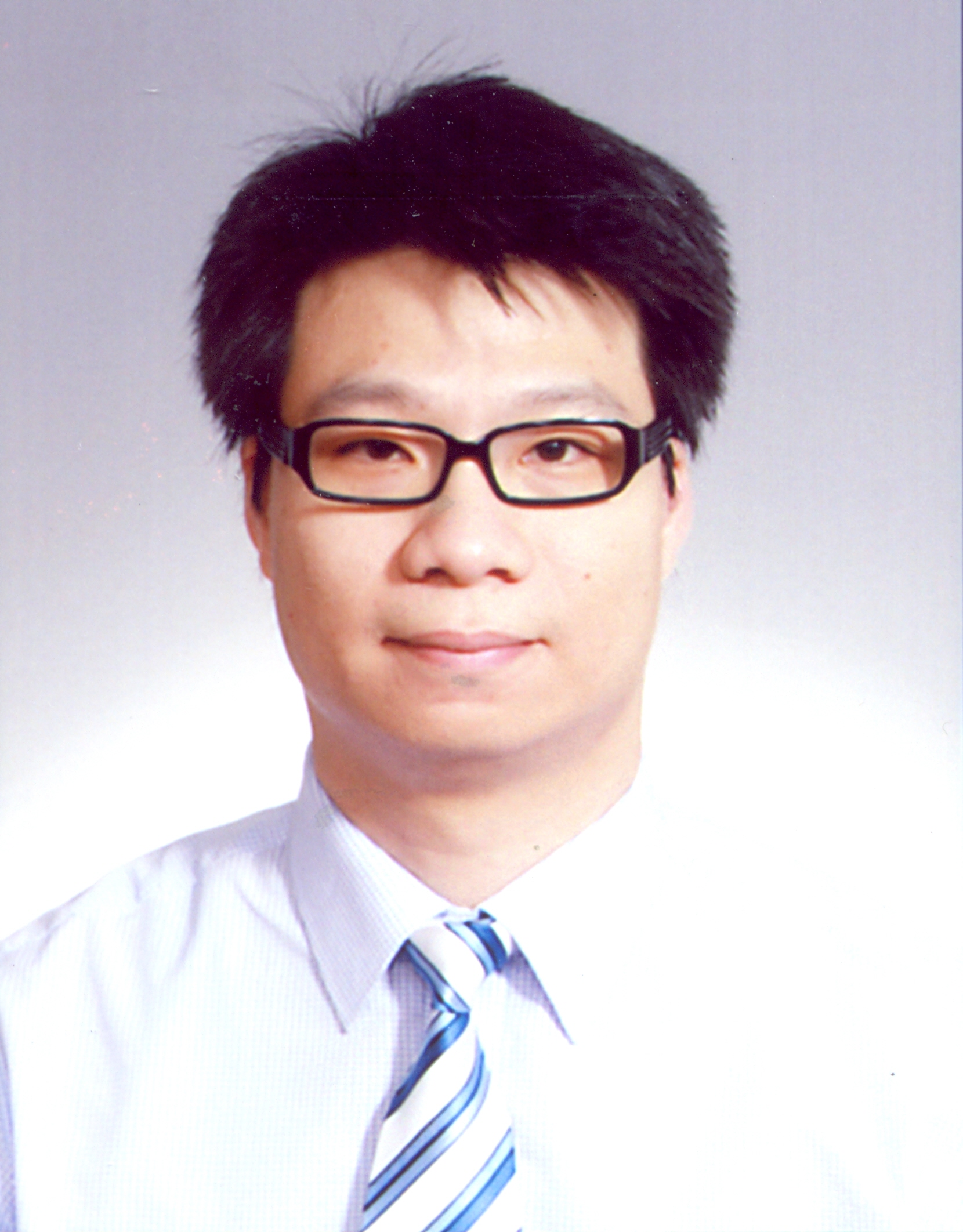 portrait-mp-wan__1660x2124.jpg