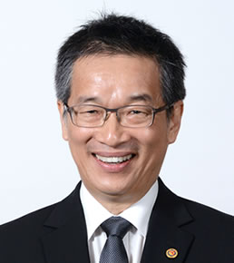 mr-norman-lee-ersc__258x290.jpg